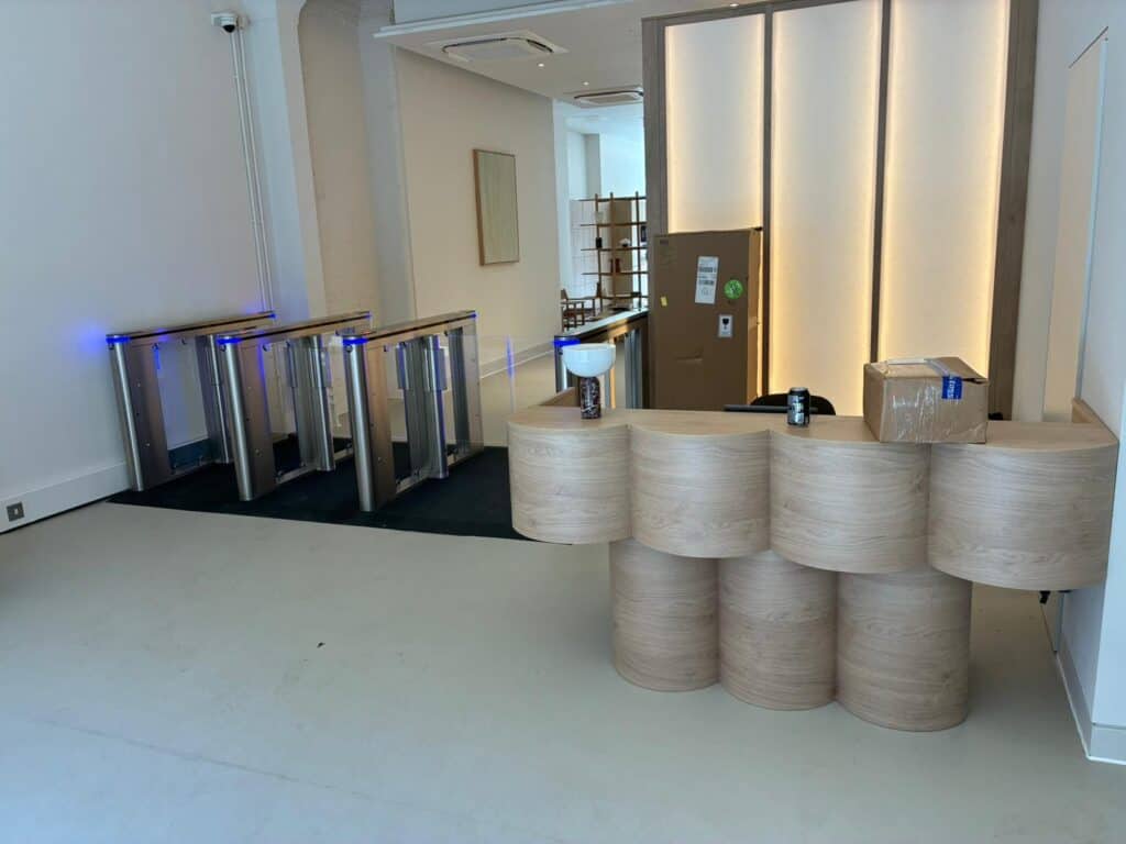 Speed Gates & Salto Access Control for 17 Newman Street: Premium Office Access Control System 1 UKT EC1 project2