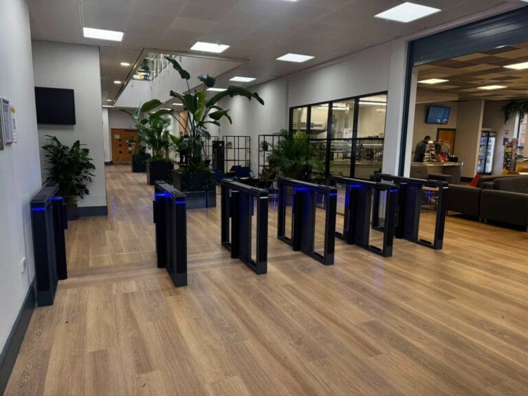 Chester University UKT 29 Speed Gates Chester University UKT-29 Speed Gates